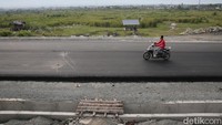 Getaran terasa diberbagai penjuru Sulawesi mulai dari Donggala, Palu, Gorontalo, Poso, Majene, Sorowako, Kendari, Kolaka, Konawe Utara, Bone, Sengkang, Makassar, Gowa, dan Toraja bahkan sebagian Kalimantan Utara dan Kalimantan Timur.