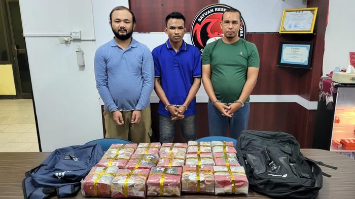 Polisi menangkap pengedar narkoba di Bengkali
