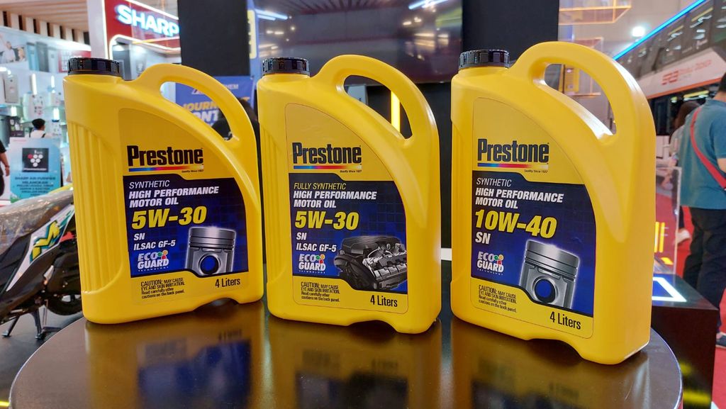 Prestone SAE 5W-30 API SN ILSAC GF-5 Fully Synthetic.