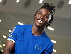 Romeo Lavia masih alami cedera pergelangan kaki dan diyakini baru bisa main pada November (dok ChelseaFC)