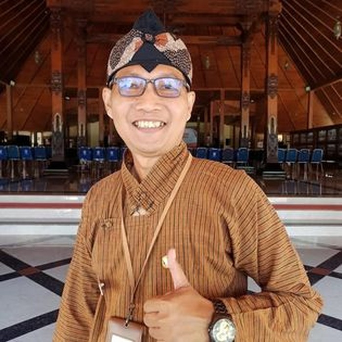 Sigit Kindarto, guru inovatif yang sudah mengabdi mengajar selama lebih dari 20 tahun.