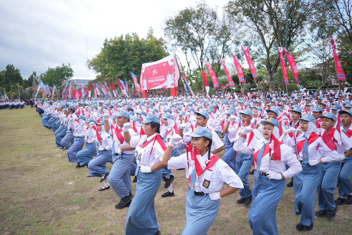 1.600 Siswa di Klaten Tampilkan Aubade dalam HUT Ke 78 Kemerdekaan RI