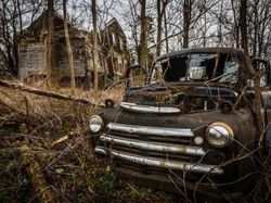 Tempat Terbengkalai Menakutkan yang Mungkin Berhantu