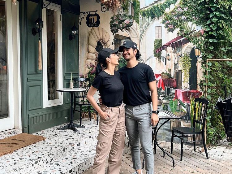 Tyas Mirasih dan Tengku Tezi Makin Romantis, Ini Momen Kulinerannya