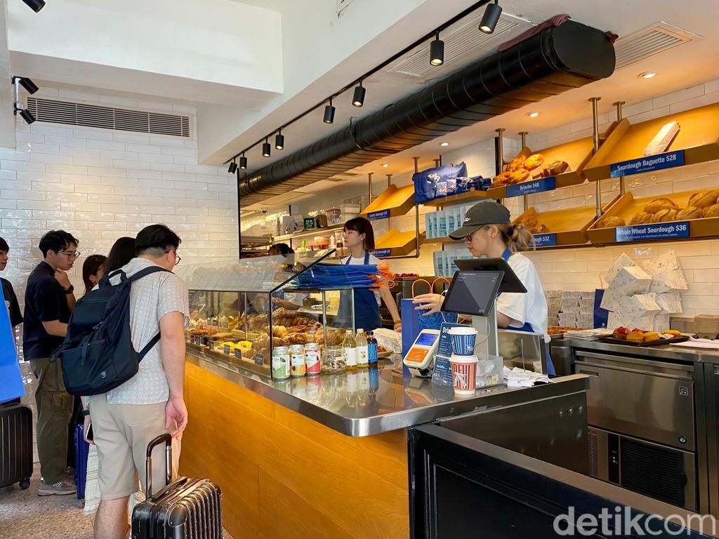 Diantre! Egg Tart Sourdough dan  Bun Telur Asin yang Hits di Hing Kong