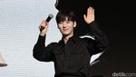 12 Foto Hwang Minhyun di Jakarta Ini Bakal Bikin Kamu Meleleh!