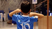Neymar diboyong ke Al Hilal dengan nilai transfer 175 juta dollar. Neymar menandatanganii kontrak selama 2 tahun di Al Hilal. Neymar meninggalkan Paris Saint Germain (PSG) setelah 6 tahun berkarier di Perancis. 