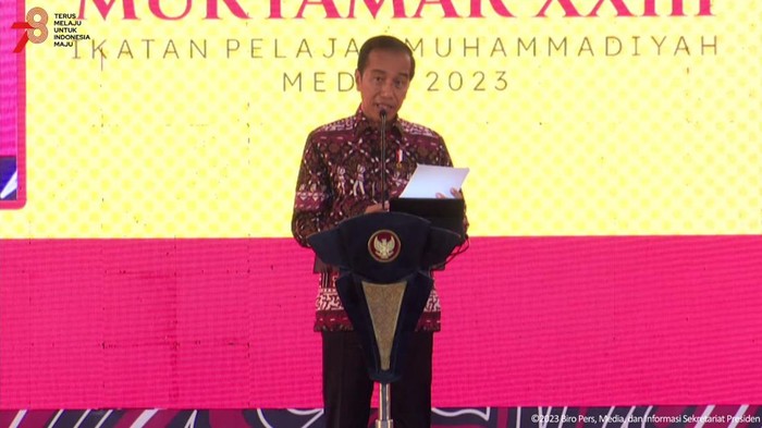 Jokowi di Muktamar IPM (Screenshot YouTube Setpres)