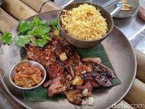 Kuliner Sigi, Ada Sate Ayam Biromaru dan Kambing Panggang Kecap Rempah