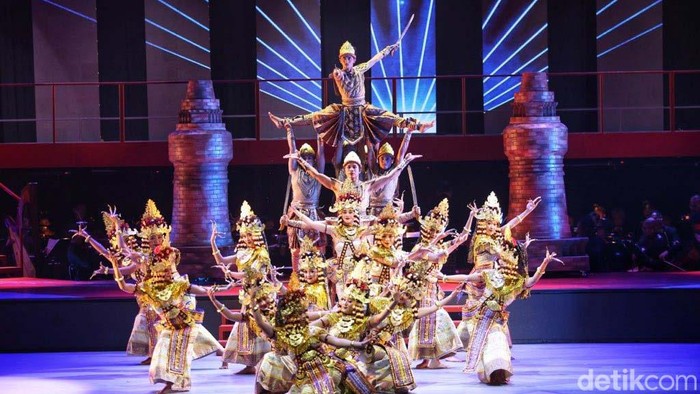 Bertepatan dengan perayaan HUT ke-78 RI, pagelaran Sabang Merauke bertajuk Pahlawan Nusantara digelar di JIExpo Theatre, Jakarta, Jumat (19/8). Begini keseruannnya.