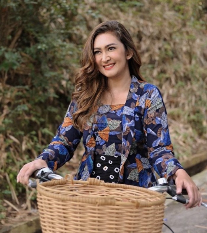 Nafa Urbach Nafa Urbach