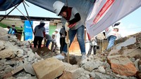 Selain pembangunan sarana dan infrastruktur kesehatan, Prudential Indonesia dan Prudential Syariah juga membangun dan memperkuat kemampuan masyarakat pasca COVID-19 dengan mengajarkan cara pengelolaan kebersihan kepada 400 orang, pelatihan wirausaha kepada 50 orang, dan pelatihan vokasi kepada 10 orang terpilih. 