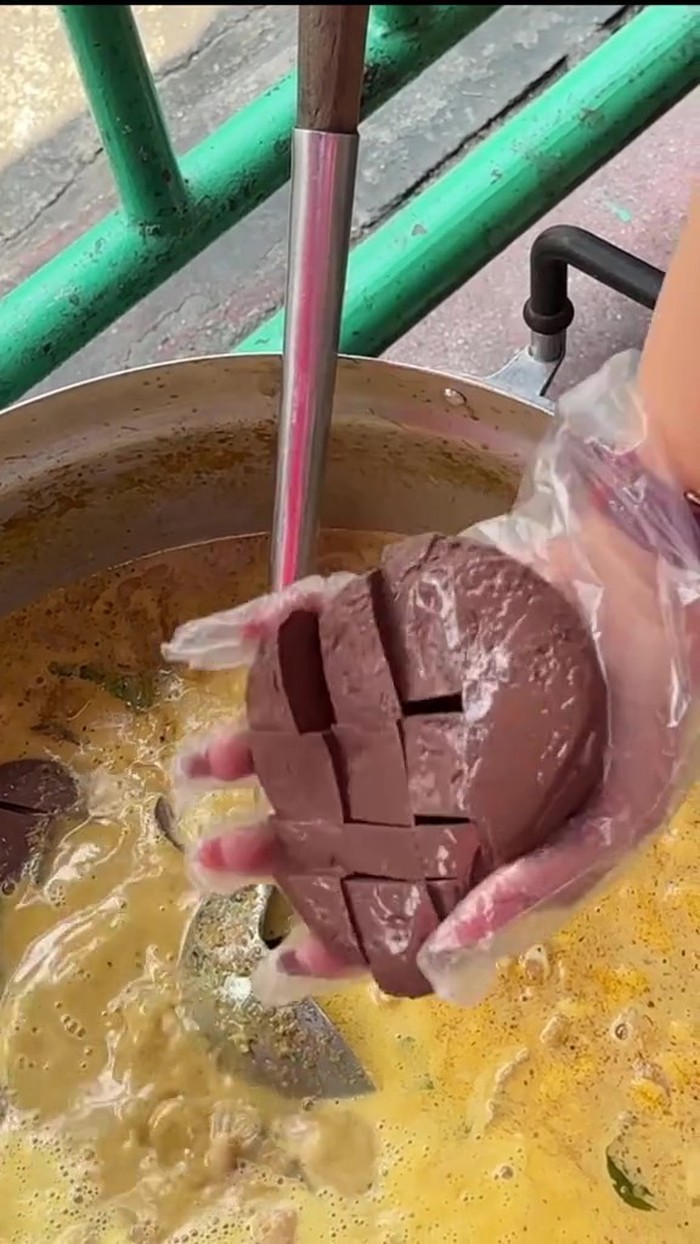 Penjual kari seksi