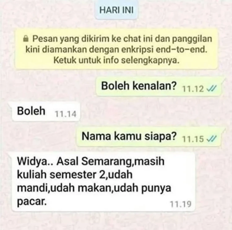 Ditolak gebetan rasanya sakit banget! Tapi tenang, kamu nggak sendiri. Orang-orang ini juga mengalami perihnya cinta ditolak. Yang sabar, ya.