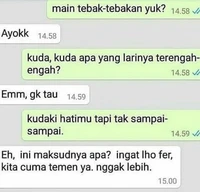 Ditolak gebetan rasanya sakit banget! Tapi tenang, kamu nggak sendiri. Orang-orang ini juga mengalami perihnya cinta ditolak. Yang sabar, ya.
