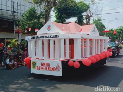 48 Peserta Pamerkan Kendaraan Hias di Karnaval Pembangunan Klaten 2023