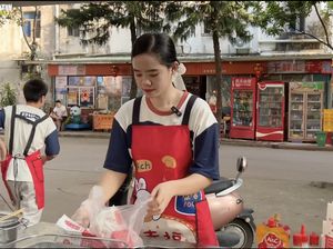 YouTuber Indonesia Jualan di Luar Negeri hingga Suami Marah Gegara Makanan