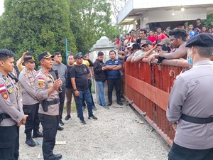 Kronologi Demo Buruh di Kalbar Ricuh Picu Sekuriti Luka-Mobil Polisi Dirusak
