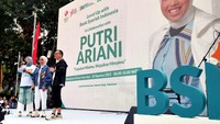 Kolaborasi itu bertujuan untuk memberikan literasi mengenai keuangan syariah kepada masyarakat.