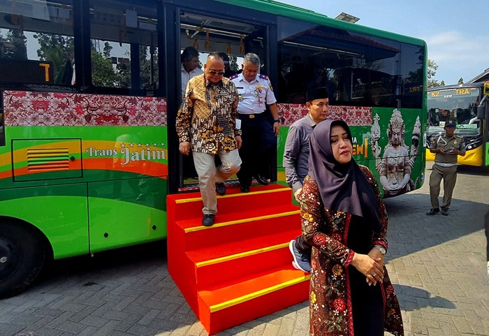 Bus Trans Jatim Koridor II Dinilai Tak Kalah dengan Singapura