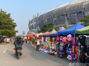 Farhan Janji Rapikan Parkir GBLA: Tak Ada Lagi Simpan Motor di Rumah Warga