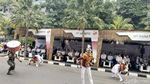 Momen Kapolri-Delegasi AMMTC Nikmati Senja di Labuan Bajo