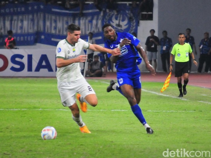 Laga PSIS vs Persib di Stadion Jatidiri Semarang pada pekan sembilan Liga 1 2023/2024, Minggu (20/8/2023).