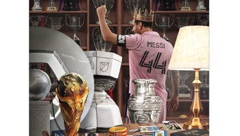 Meme koleksi trofi Messi. Foto: Twitter