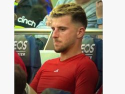 Meme Menohok MU Tumbang Lawan Tottenham, Andai Ada Ronaldo