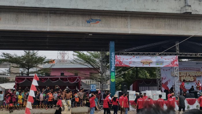 Perayaan HUT RI di Kalimalang, Jaktim