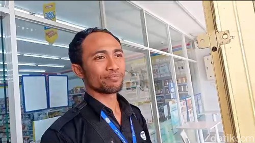 Petugas perbankan ATM, I Gusti Putu Juni Artawan.