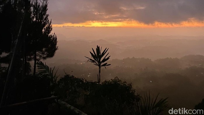 Senja di Puncak Manci Pangandaran
