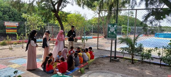 Roadshow Literasi oleh Garasi Baca Biman ke Kep. Seribu