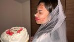 Momen Seru Azizah Putri Andre Rosiade Bareng Bestie Bridal Shower-Nikah