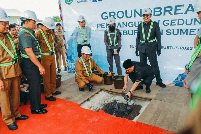 Bupati Minta Pembangunan Gedung DPRD Sumenep Selesai Sesuai Target