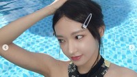 Cheng Xiao sedang liburan di Bali. Terkait kabar perselingkuhan itu, dia sudah membantah. (Foto: dok. Instagram @chengxiao_0715)