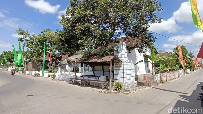 Dusun di Kediri yang melarang masuk aparatur pemerintah, TNI dan Polri.