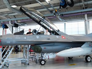 Video: Ukraina Disuplai NATO Lagi, Kini Dapat Jet F-16 dari Belgia