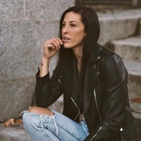 Berbeda dengan sang presiden FA, Jennifer Hermoso justru tampak tidak terlalu senang dengan selebrasi tersebut. Eh... ya, aku tidak menikmatinya, kata pemain bola 33 tahun tersebut. Foto: Instagram