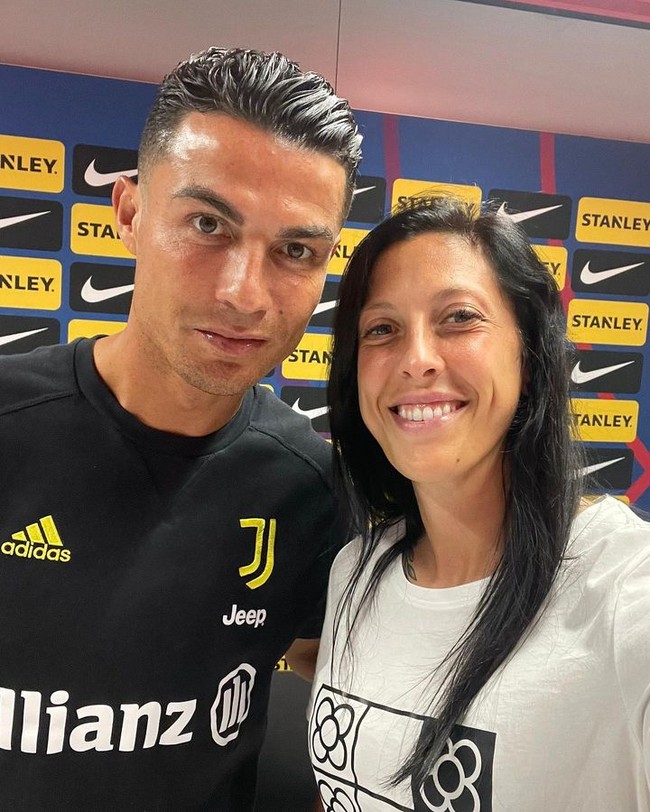 Jennifer Hermoso sejak kecil menyukai bola dan hobi main futsal dengan tim lelaki. Foto: Instagram