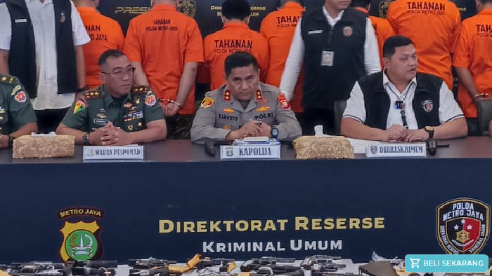 Jumpa pers Polda Metro Jaya terkait kasus peredaran senjata api ilegal