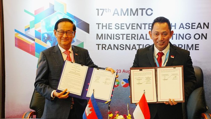 Kapolri teken MoU di AMMTC di Labuan Bajo (Jabbar/detikcom)
