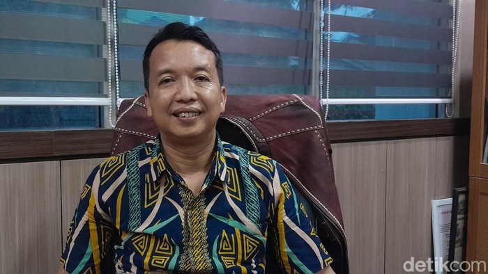 Ketua KPU Sumsel Amrah Muslimin