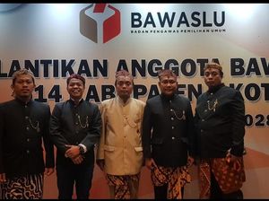 Agil Akbar Kembali Jadi Ketua Bawaslu Surabaya 2023-2028