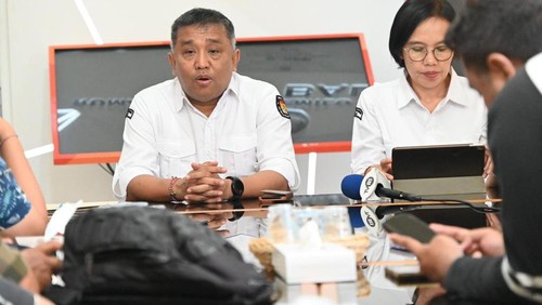 Ketua KPU Provinsi Bali I Dewa Agung Gede Lidartawan saat bertemu awak media di Kantor KPU Bali, Denpasar, Senin (21/8/2023).