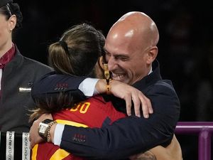Presiden RFEF Dikabarkan Mundur Buntut Aksi Cium Pesepakbola Wanita