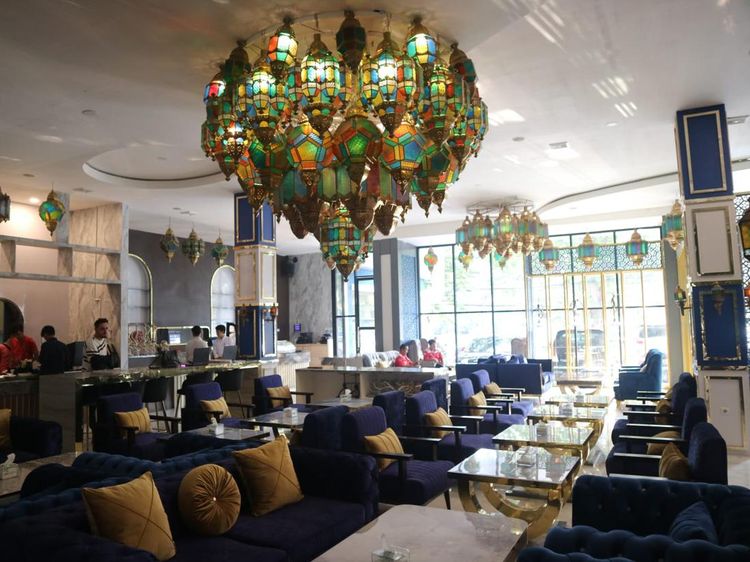 Menikmati Nuansa Kemewahan Klasik Khas Timur Tengah