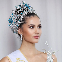 Dalam dunia kontes kecantikan sosok Anntonia Porsild bukanlah orang asing. Dia dikenal sebagai pemenang Miss Supranational Thailand 2019 dan Miss Supranational 2019. Anntonia menjadi wanita Thailand pertama yang menjadi juara Miss Supranational. Foto: Dok. Instagram porxild, missuniverse.in.th