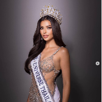 Anntonia Porsild yang mewakili provinsi Nakhon Ratchasima, Thailand, mengalahkan 52 finalis lainnya dalam malam final Miss Universe Thailand 2023. Foto: Dok. Instagram porxild, missuniverse.in.th