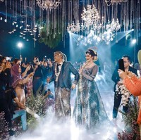 Ngunduh mantu sempat diwarnai drama. Usai acara, Bella Bonita jatuh pingsan hingga harus dilarikan ke rumah sakit. Tak berapa lama, Denny Caknan membagikan kabar bahwa kondisi istrinya sudah membaik. Foto: Instagram/@faralljibrill_official @denny_caknan